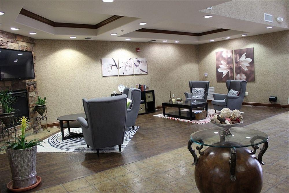 Holiday Inn Express Tehachapi By Ihg Esterno foto