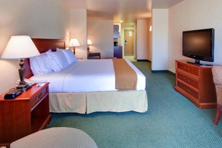 Holiday Inn Express Tehachapi By Ihg Esterno foto